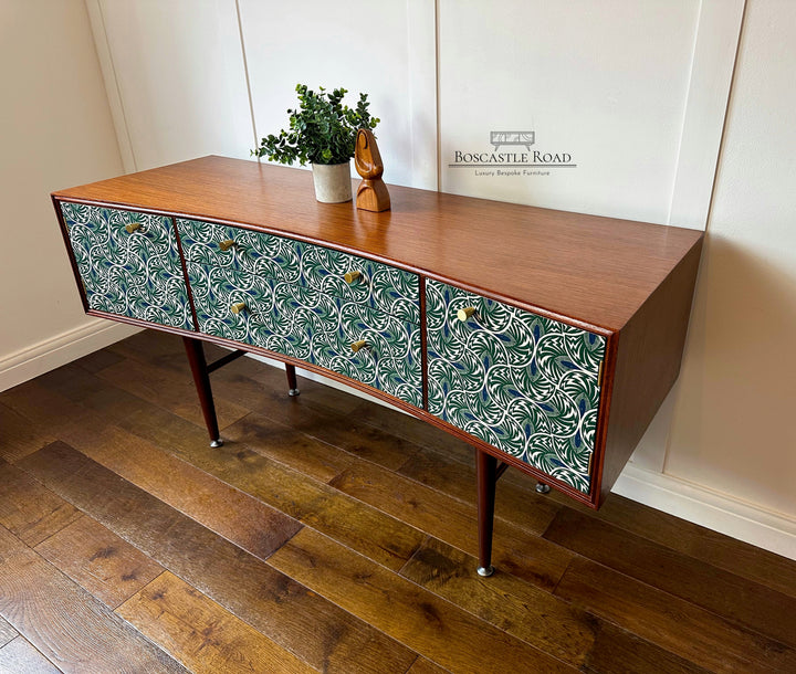 Vintage Mid Century Teak Sideboard, 1960’s TV Unit With Green Scallop Design