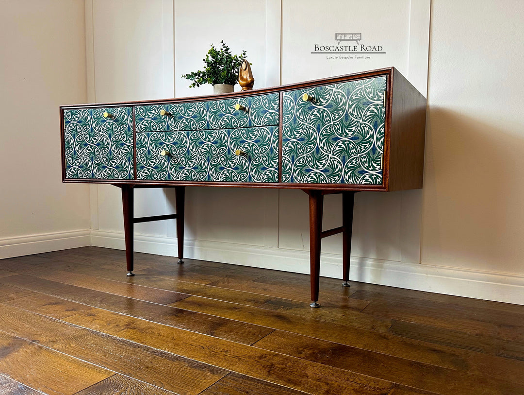 Vintage Mid Century Teak Sideboard, 1960’s TV Unit With Green Scallop Design